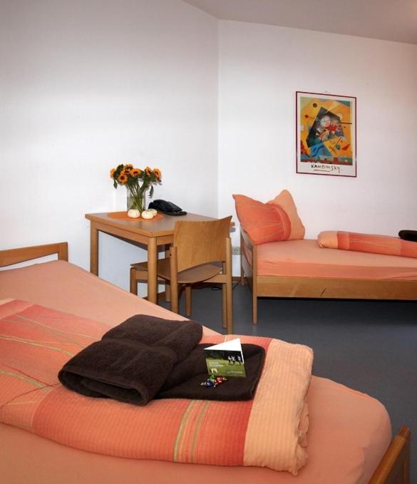 Hotel Haus Venusberg Jugendbildungsstaette Bonn Esterno foto