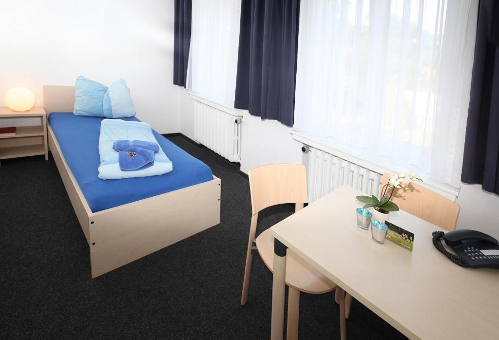 Hotel Haus Venusberg Jugendbildungsstaette Bonn Esterno foto