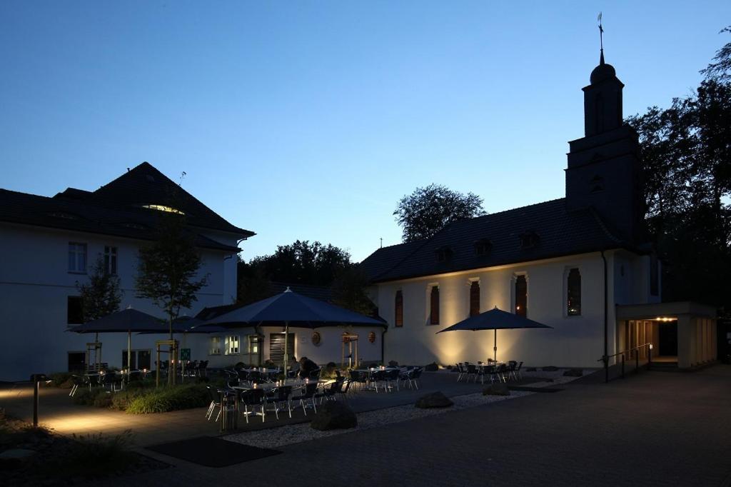 Hotel Haus Venusberg Jugendbildungsstaette Bonn Esterno foto