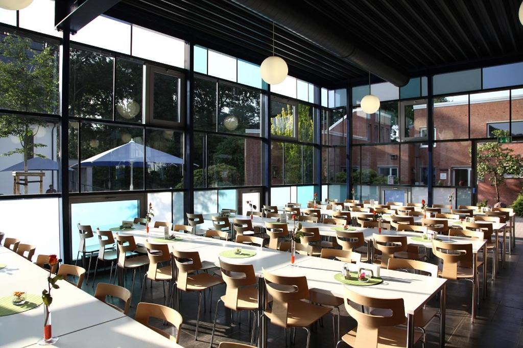 Hotel Haus Venusberg Jugendbildungsstaette Bonn Esterno foto